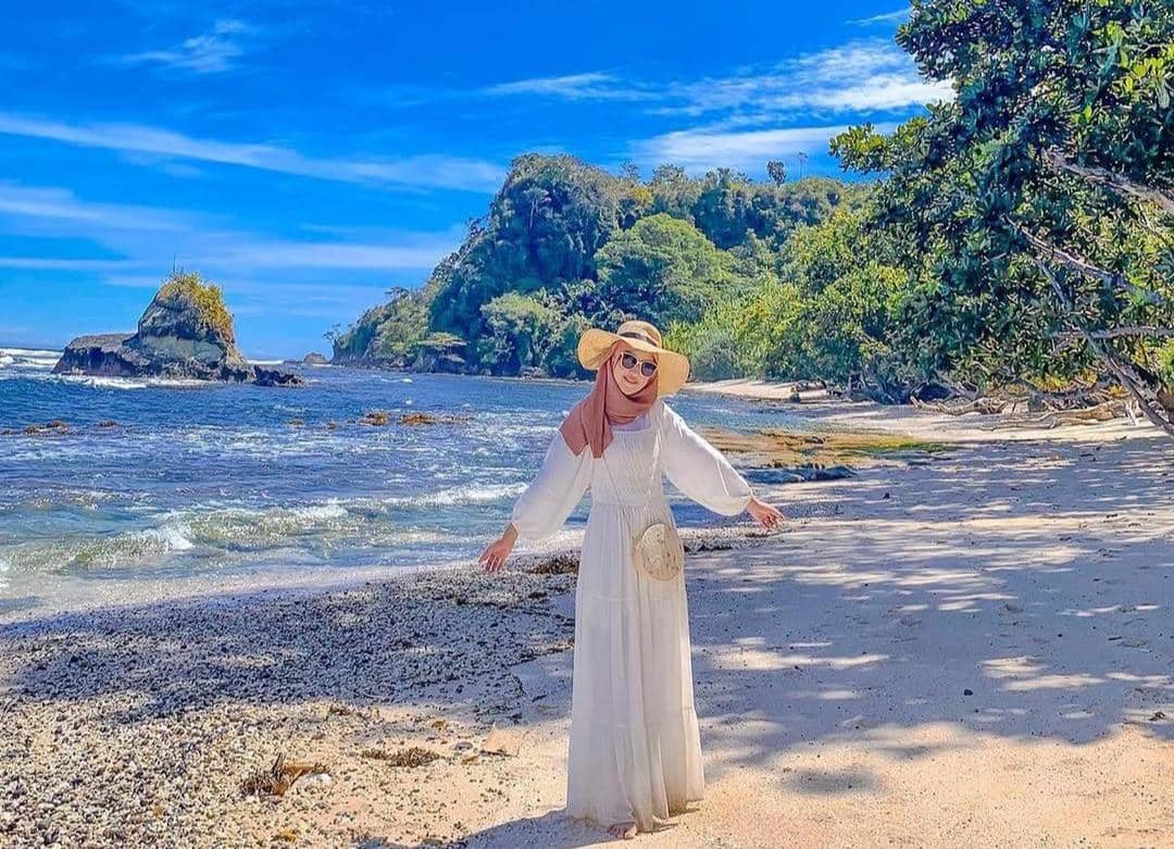Sabar Subur: Destinasi Hiburan Tersembunyi di Jantung Cilacap